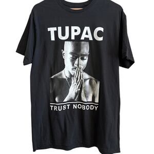 Bravado Merchandising Tupac‎ “Trust Nobody” Tee Size Large Men's NWOT